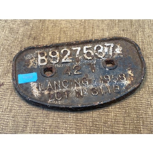 1098 - Old cast iron railway plate 1958.