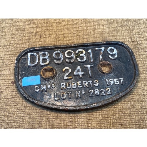 1099 - Old cast iron railway plate 1957. 28 cm