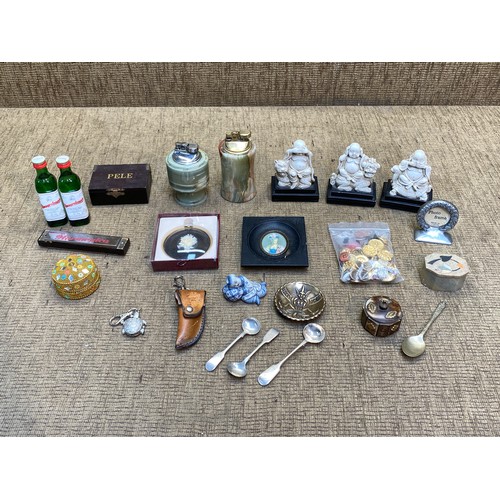 870 - Mixed curiosities including a Sheffield silver spoon, Two miniature bottles of gin and two marble ta... 