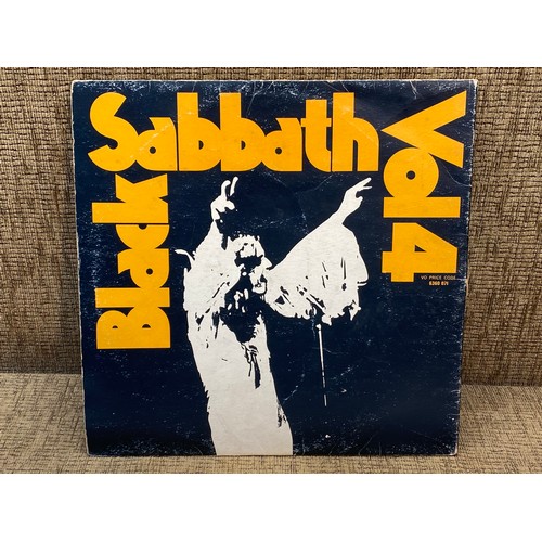 236 - Black Sabbath - Vol 4 (Vertigo swirl label 6360 071 1972)