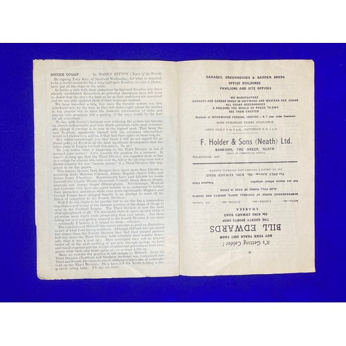 1260 - Swansea v Chelsea Football Program from the match played on the 9th February 1963. Rare programme of... 