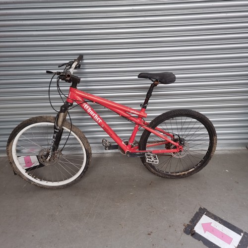 25 - GT Chucker 24 speed hard tailed mountain bike.