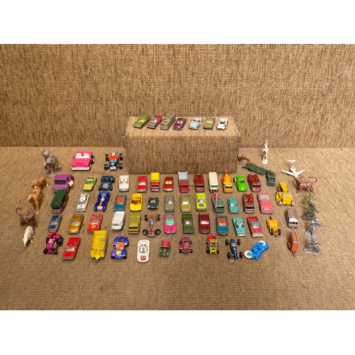 32 - Play worn diecast cars including matchbox super kings and corgi.