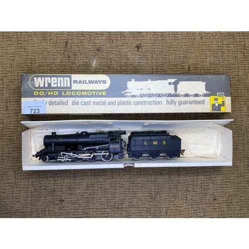 723 - Wrenn W2225 LMS Black 2-8-0 8F Goods Locomotive with Dublo Tender Boxed.