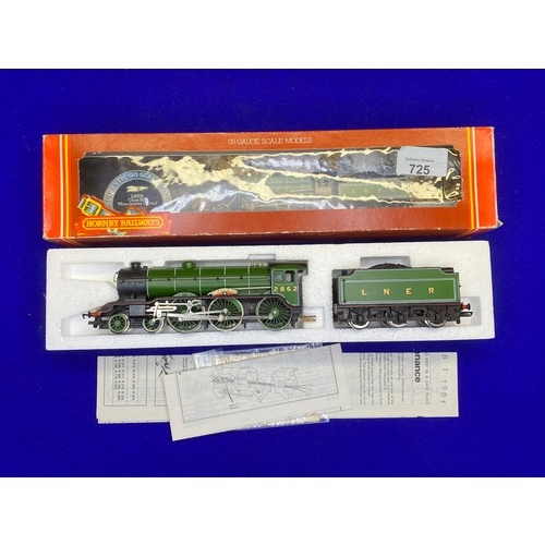 725 - Hornby OO Gauge Locomotive Boxed R053 4-6-0 B17 Manchester United 2862.