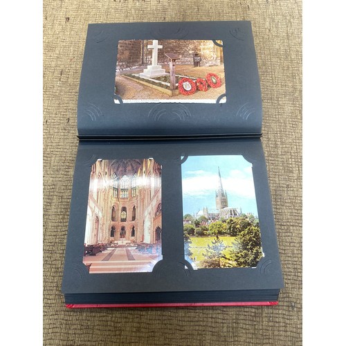 1158 - Large collection of postcards, postcard books and sets.