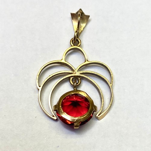 899 - 9ct gold pendant with semi precious stone (1.6g).