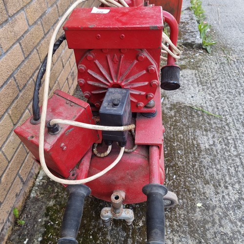 220 - Compressor on wheels (untested)