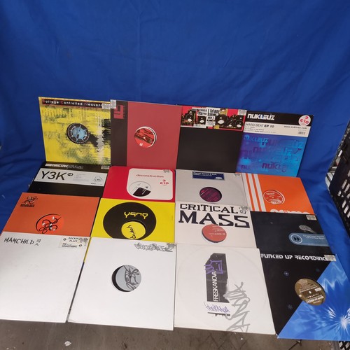 1341 - Collection of dance and hip hop Vinyl LPs. Check other pics.