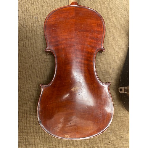 53 - Reproduction Antonius Stradivarius violin for restoration.