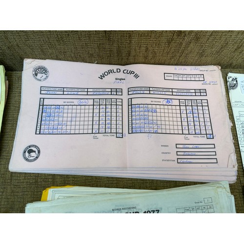 1186B - Approx. 50 BDO official score sheets from the day of the matches. Names include Mike Gregory, Eric B... 