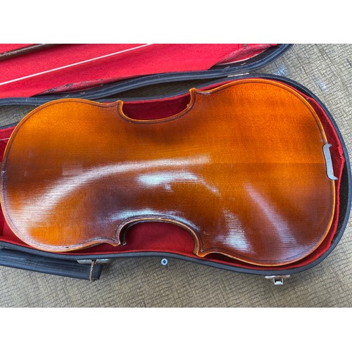 1208 - Reproduction of Antonius Stradivarius violin in a hard case.