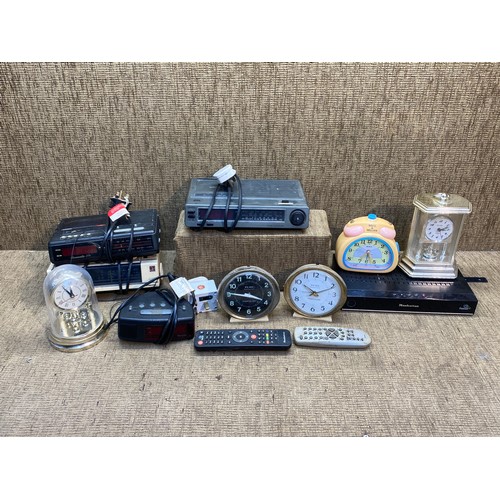 190 - Selection of vintage clocks and alarm clocks including Phillips and Big Ben repeater.