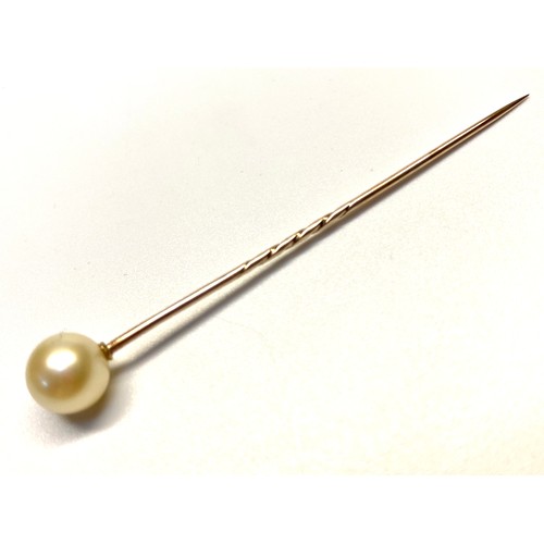 954 - Victorian gold and pearl stick pin (tested at high quality gold) in its original box