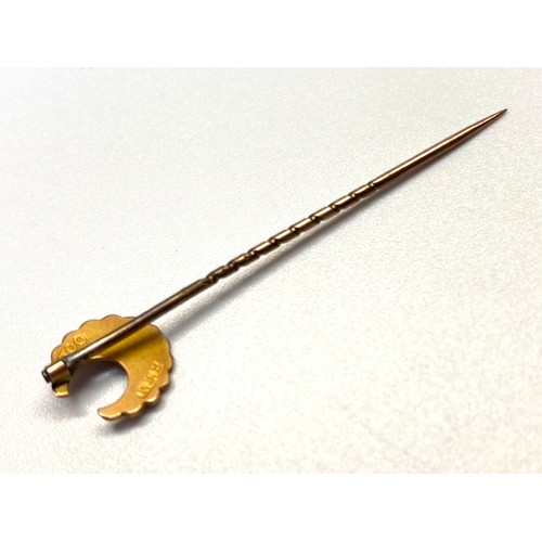 959 - 9ct gold stick pin hallmarked with makers mark.