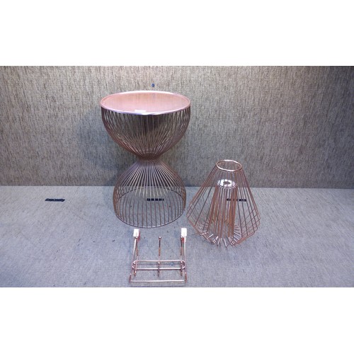 170 - Copper table, lamp shade and door hanger.