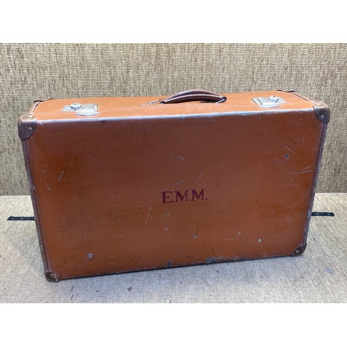 1210 - leather vintage suitcase.