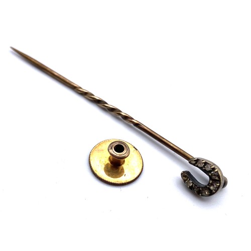 922 - Two Yellow metal cravat pins and shirt stud. (Tested as high quality gold 22ct total weight 4g  (NHM... 