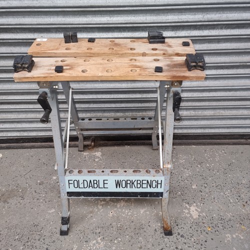 45 - Foldable work bench.