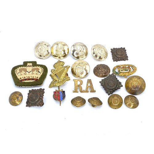 1061 - Collection of Military Button, Badges and cap badge.