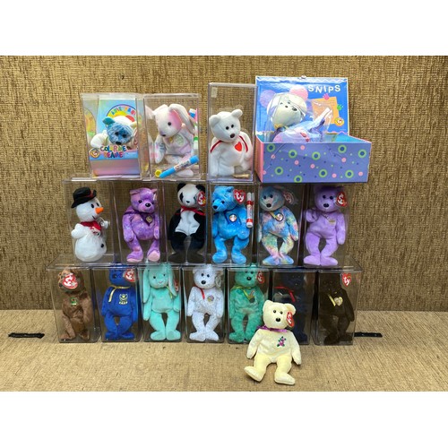 676 - Collection of 17 cased TY Beanie Babies.