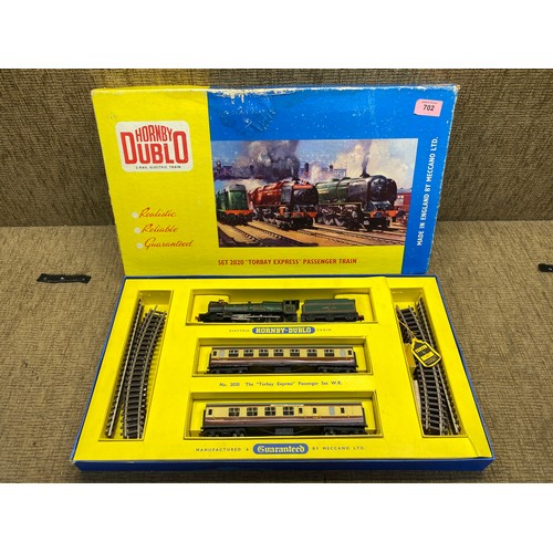 702 - Hornby Dublo set 2020 Torbay express with 
