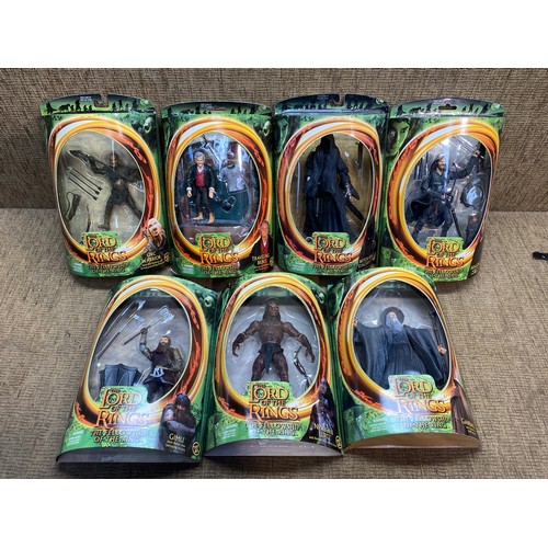 707 - 7 Boxed Toybiz lord of the rings 'The fellowship of the ring' figures including Aragorn , Bilbo , Wi... 