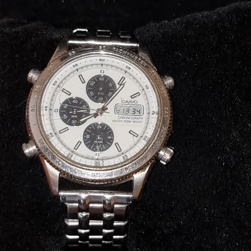 1113 - Casino vintage MWA-810 watch.