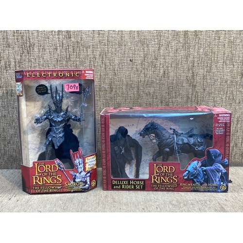 709B - 2 Boxed Toybiz lord of the rings 'The fellowship of the ring' figures including Deluxe Horse and rid... 