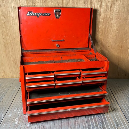 416 - 9 drawer snap on metal tool chest. 66 x 43 x 36 cm .