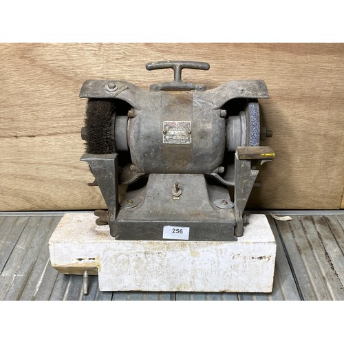 256 - Vintage Black & Decker bench grinder.