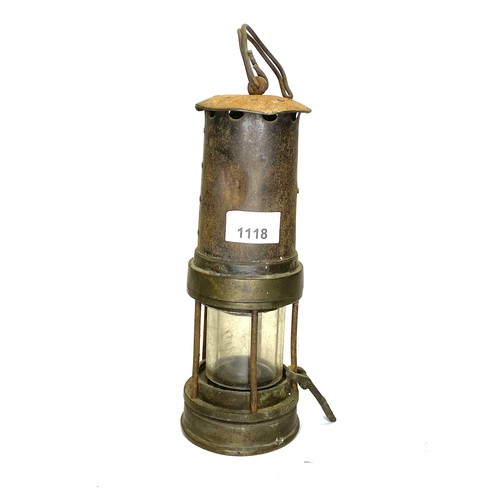 1118 - Antique workers mining lamp.