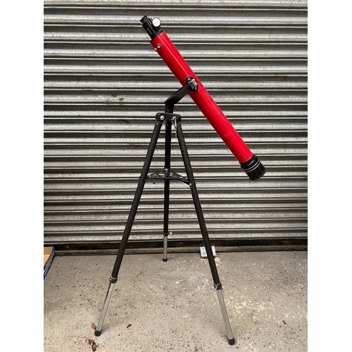 268 - Boxed Tasco telescope with astronomical telescope lens . D=60mm F=800MM.