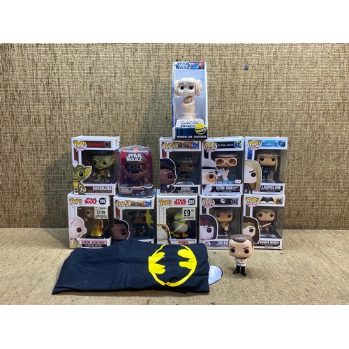 782 - 11 Pop Movies character boxed figures.