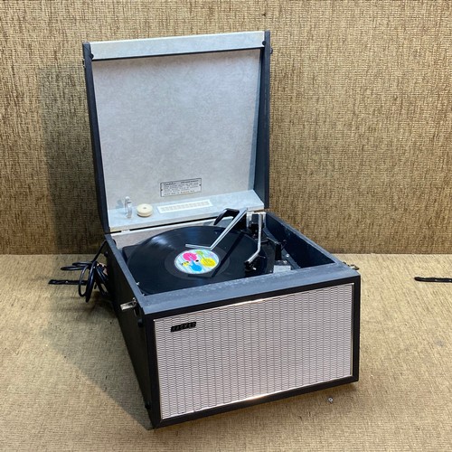 1568 - Hacker portable record player.AF.