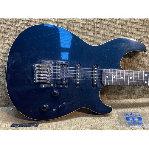 1063 - Yamaha SE 700 E Electric guitar.No tremolo arm as its snapped.