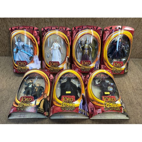 1113 - 7 Boxed Toybiz  lord of the rings 'The fellowship of the ring' figures including Galadriel , Twiligh... 