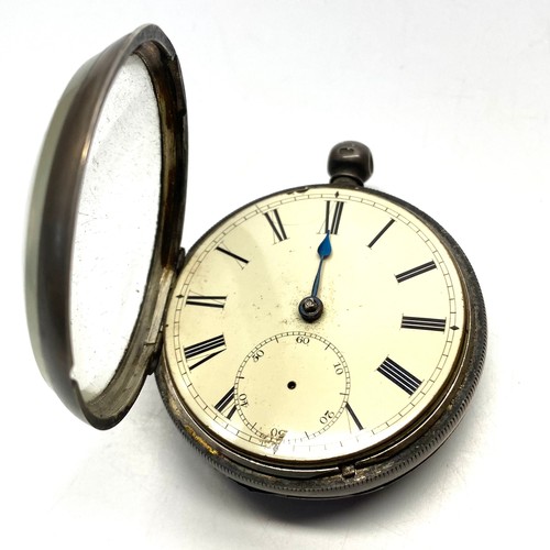 882 - Silver pocket watch date marks for 1872 Chester.