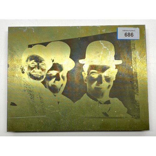 686 - An interesting Laurel and Hardy with Charlie Hall. Photogravure Printing block. 18 x 24 cm.