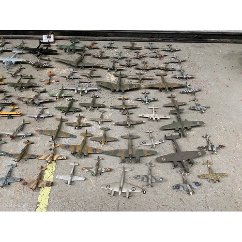 1223 - Approx.80 worldwide military aircrafts in plastic and diecast made complete in kit form including ai... 