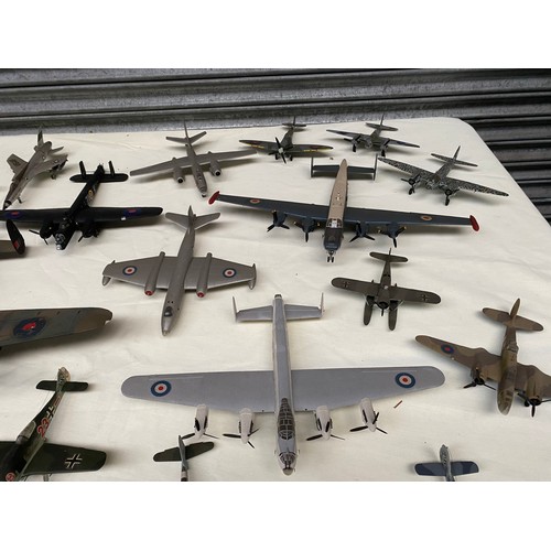 1226 - Approx.30 worldwide military aircrafts in plastic and die-cast made complete in kit form including a... 