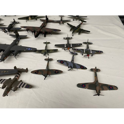 1227 - Approx.25 worldwide military aircrafts in plastic and diecast made complete in kit form including ai... 