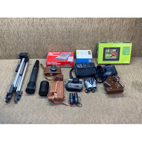 1241 - Mixed items including vintage Cameras including Yashica , Richo 500 ME and two pairs of binoculars a... 