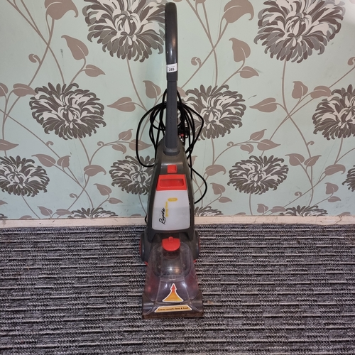 20 - Vax Rapide carpet cleaner.