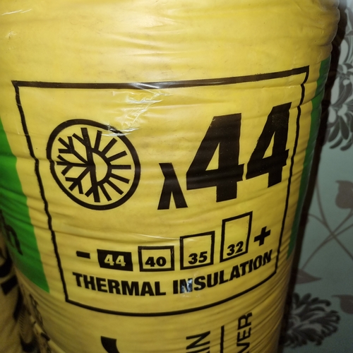 25 - 2 rolls of Isover thermal insulation.