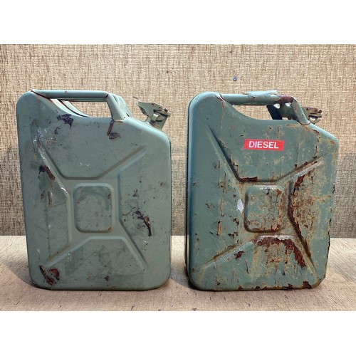 522 - Pair of vintage 20l petrol cans.