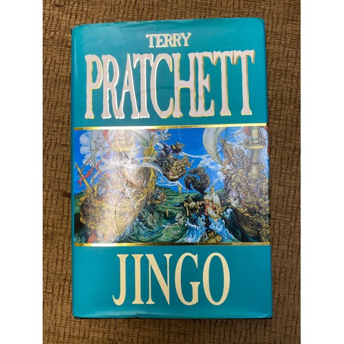 1066 - Collection of 15 Terry Pratchett hard back books including Jingo and Small Gods.