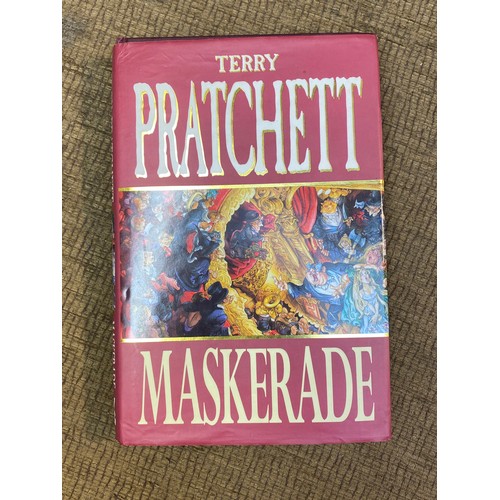 1067 - Collection of 12 Terry Pratchett hardback books including Snuff and The Wee Free Men. Mostly 1st edi... 