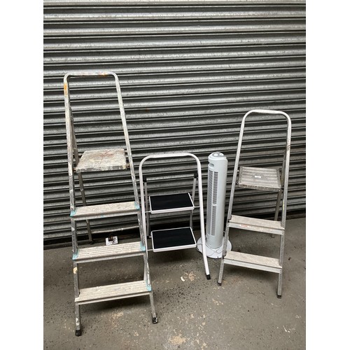 347 - Three sets of aluminium step ladders and an Arlec tower fan.