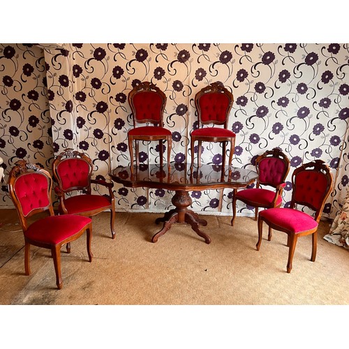 81 - Mahogany 6 place dining table and 4 regency style chairs and two carvers.